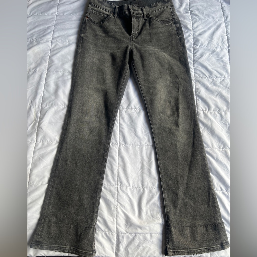 EXPRESS CHARCOAL FLARE WOMENS JEANS